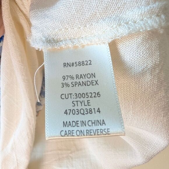 Max Studio Floral Tie Front Top In Cream Blue Multi Size Small - Picture 7 of 7